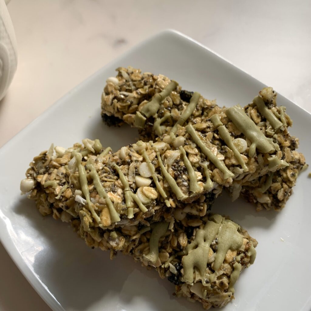gluten-free blueberry matcha superfood energy bars made with ZEGO oats